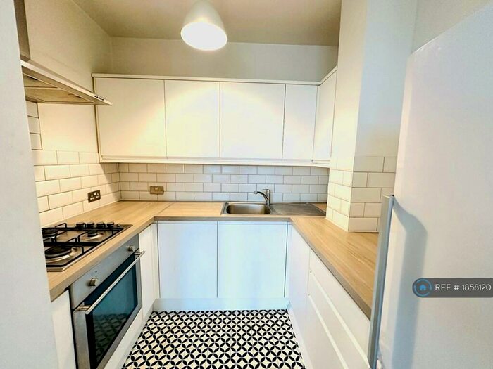 2 Bedroom Semi-Detached House To Rent In Stanford Avenue, Brighton, BN1