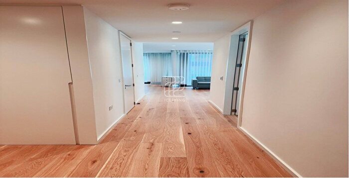 2 Bedroom Flat To Rent In Cadence, Londond, N1C