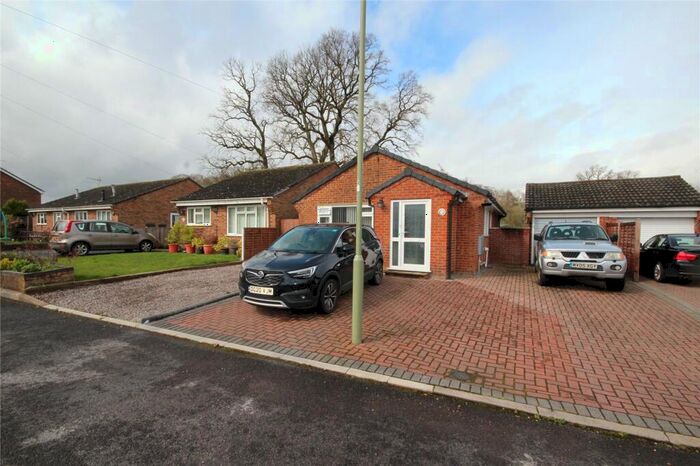 2 Bedroom Bungalow To Rent In Sharpley Close, Fordingbridge, Hampshire, SP6