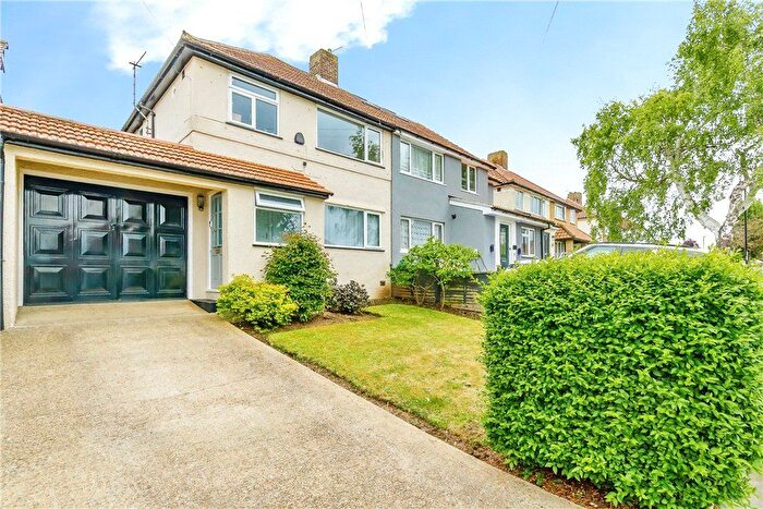 3 Bedroom Semi Detached House For Sale In Wolsey Crescent, New Addington, Croydon, CR0
