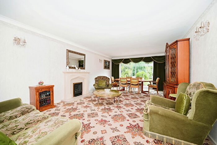 5 Bedroom Detached House For Sale In Bawnmore Road, Bilton, Rugby, CV22