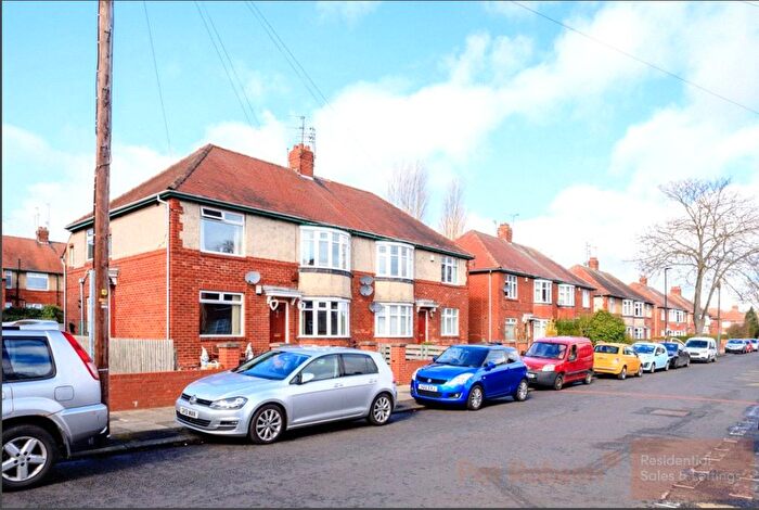 2 Bedroom Flat To Rent In Granville Road, Gosforth, Newcastle Upon Tyne, Tyne And Wear, NE3