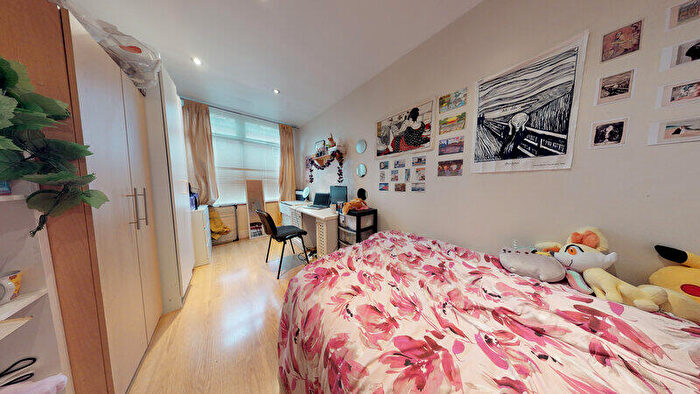 5 Bedroom Terraced House To Rent In Hartley Grove, Woodhouse, Leeds, LS6