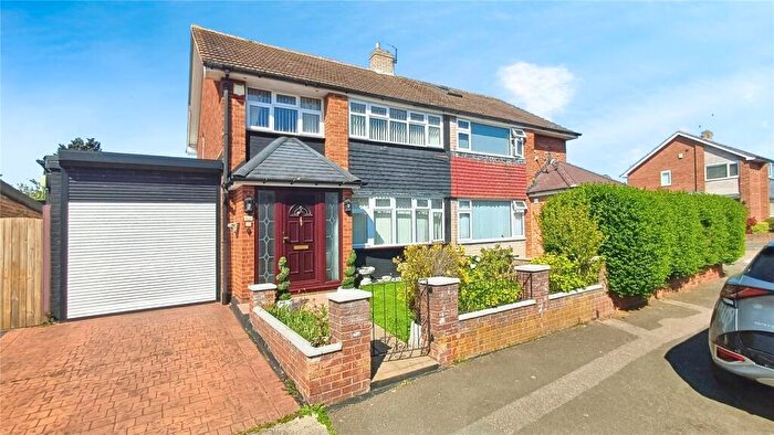 3 Bedroom Semi-Detached House For Sale In Vigilant Way, Gravesend, Kent, DA12