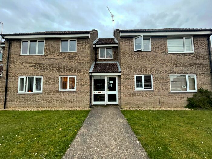 1 Bedroom Flat To Rent In Corbyn Shaw Road, King's Lynn, PE30