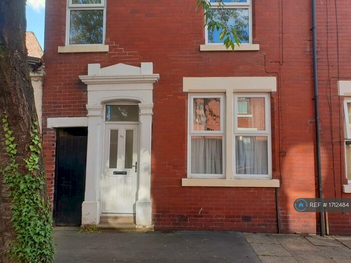 4 Bedroom End Of Terrace House To Rent In Lowndes Street, Preston, PR1