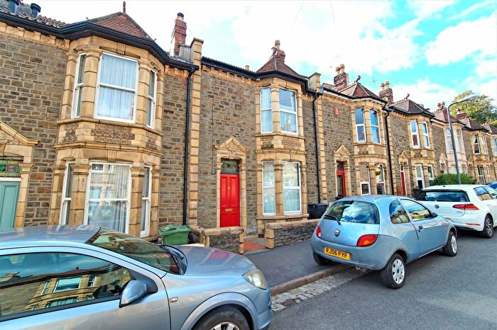 2 Bedroom Terraced House To Rent In St Leonards Road, Horfield, Bristol, BS7