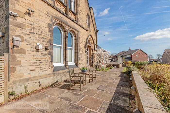 1 Bedroom Apartment For Sale In Bramley Lane, Halifax, West Yorkshire, HX3