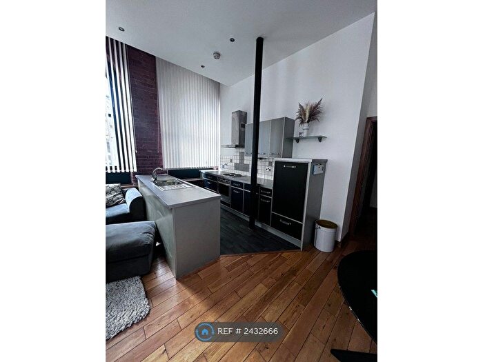 1 Bedroom Flat To Rent In Leeds Road, Bradford, BD1