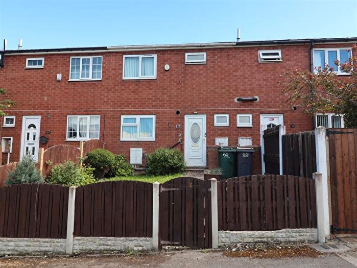 3 Bedroom Terraced House For Sale In St. Marys View, Munsbrough, Rotherham, S61
