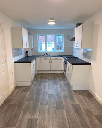 4 Bedroom Town House To Rent In Gruneisen Road, Portsmouth, PO2