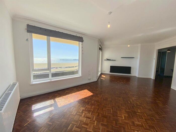 2 Bedroom Flat To Rent In Robertson Terrace, Hastings, TN34