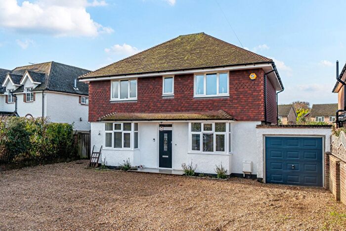 4 Bedroom Detached House For Sale In Eastwick Road, Great Bookham, KT23