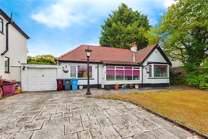 3 Bedroom Bungalow For Sale In Wheathill Road, Liverpool, Merseyside, L36