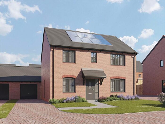 4 Bedroom Detached House For Sale In Brimstone End, Whitnash, Leamington Spa, Warwickshire, CV31