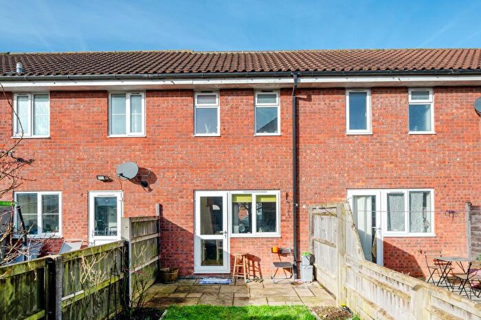 1 Bedroom Terraced House To Rent In Roman Way, Bicester, OX26
