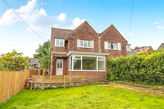 3 Bedroom Semi-Detached House To Rent In Southern Road, Lymington, Hampshire, SO41