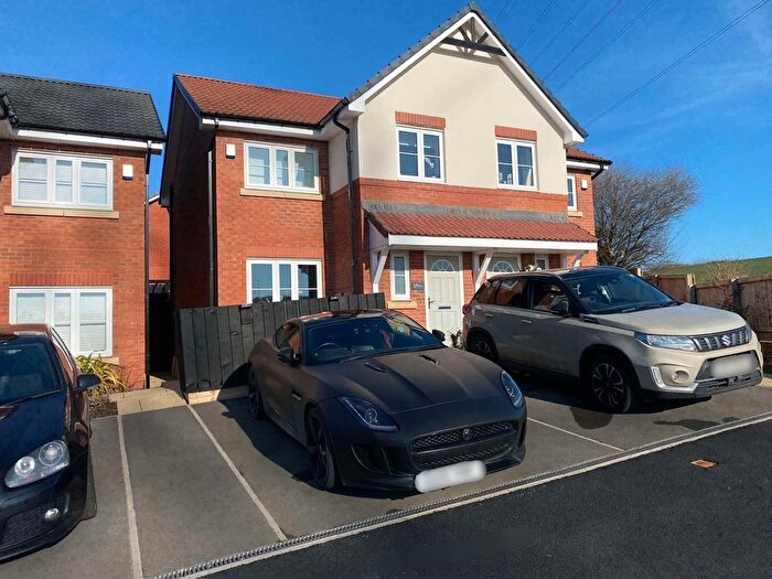 3 Bedroom Property To Rent In Coal Crescent, Treeton, Rotherham, S60