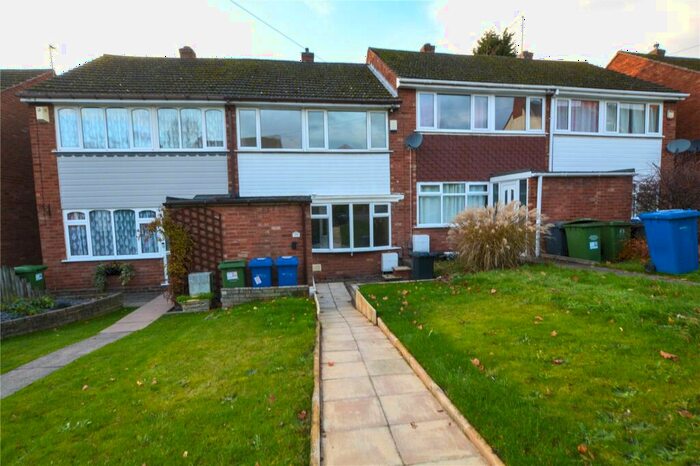 3 Bedroom Terraced House To Rent In Mount Pleasant, Tamworth, Staffordshire, B77