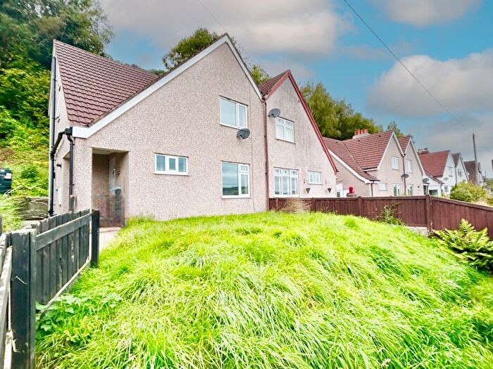 3 Bedroom Semi-detached House For Sale In Graham Road, Dolgarrog, Conwy, LL32