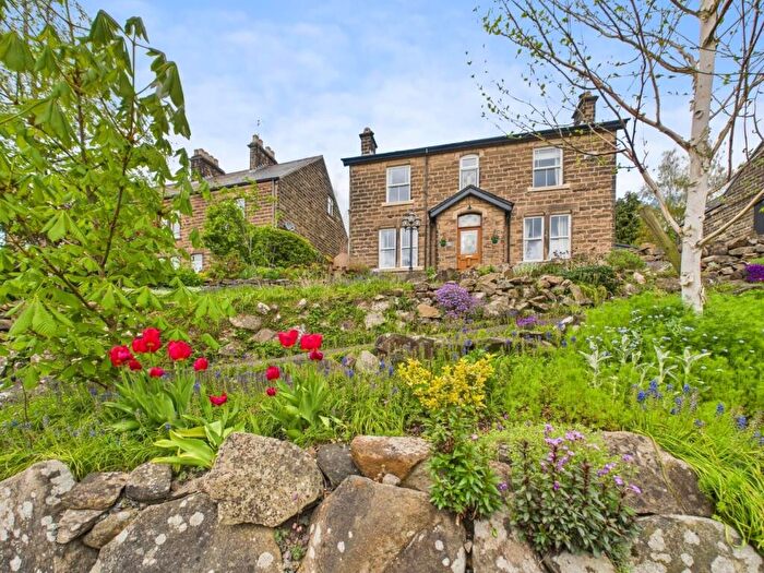 4 Bedroom Detached House For Sale In Bakewell Road, Matlock, DE4