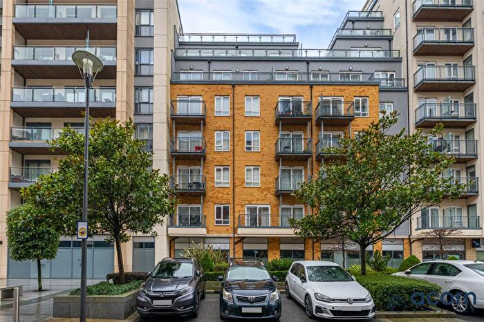 1 Bedroom Apartment For Sale In Croft House, Heritage Avenue, London, NW9