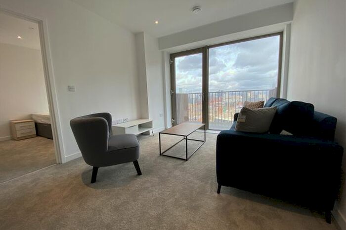 2 Bedroom Flat To Rent In Local Crescent, Hulme Street, Salford, M5