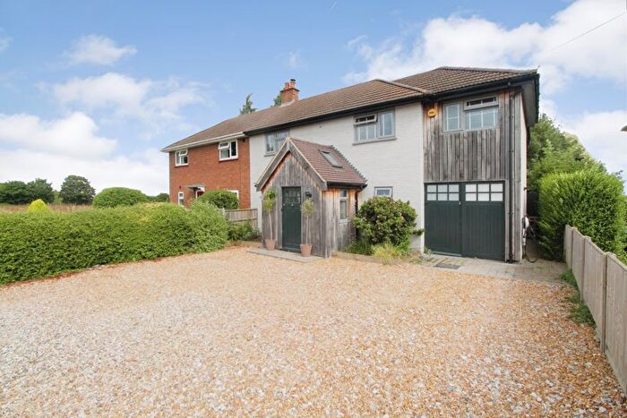 4 Bedroom Semi-Detached House For Sale In Bedford Road, Moggerhanger, MK44