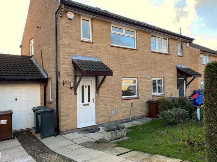 3 Bedroom House To Rent In Hazel Avenue, Leeds, LS14