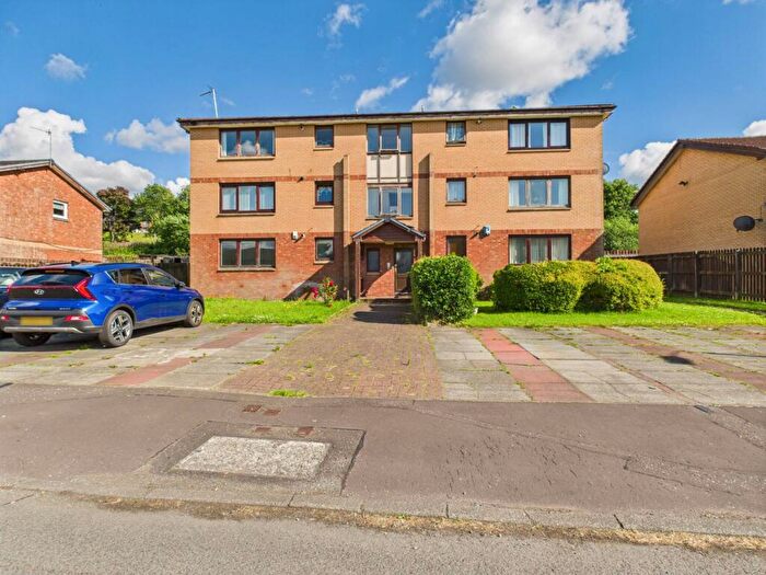 2 Bedroom Flat To Rent In Glencoats Drive, Paisley, PA3