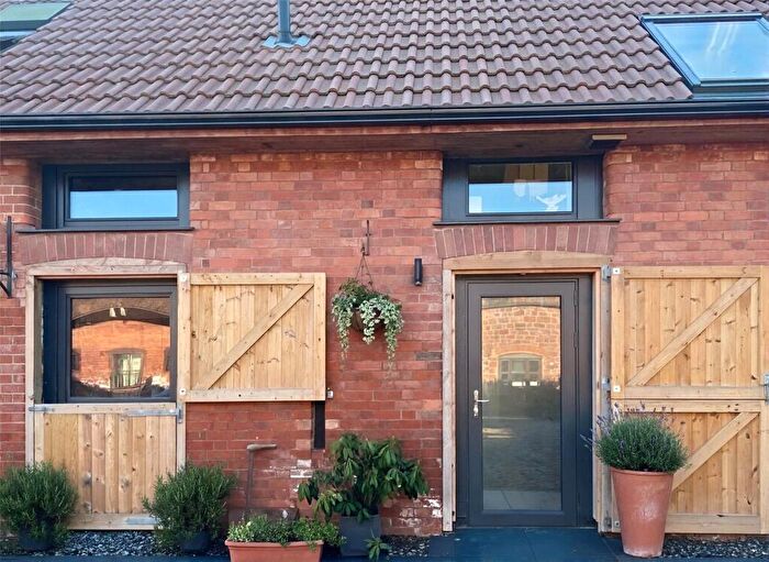 1 Bedroom Barn Conversion For Sale In Clyst St Mary, Exeter, EX5