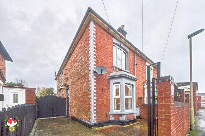 2 Bedroom Semi Detached House For Sale In Slaney Street, Gloucester, GL1