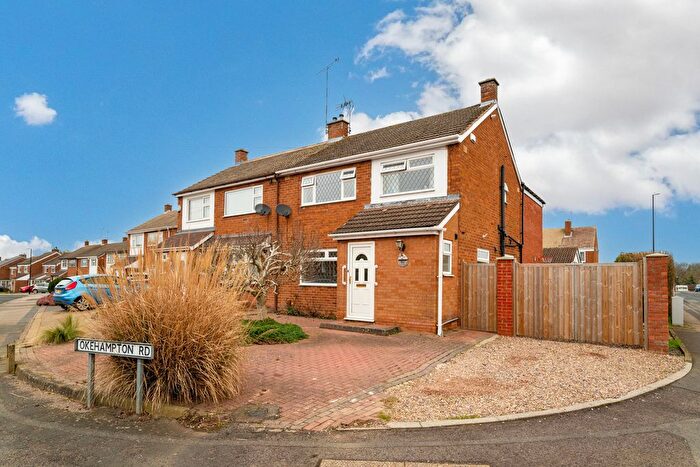 4 Bedroom Semi Detached House For Sale In Okehampton Road, Stivichall, Coventry, CV3