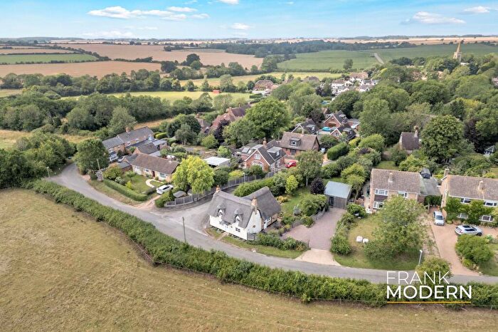 3 Bedroom Cottage For Sale In Chapel End, Great Gidding, PE28