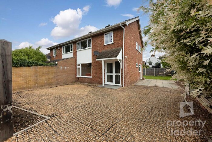 3 Bedroom Semi-Detached House For Sale In Hall Lane, Horstead With Stanninghall, Norfolk, NR12