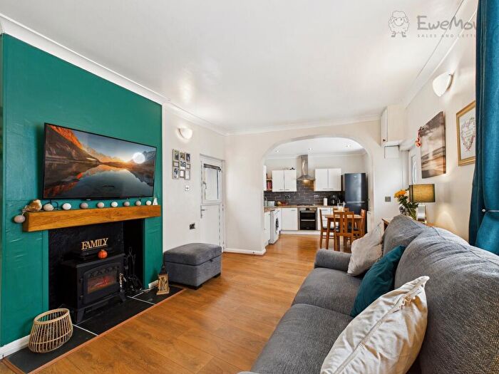 2 Bedroom Terraced House For Sale In Mill Street, South Molton, Devon, EX36