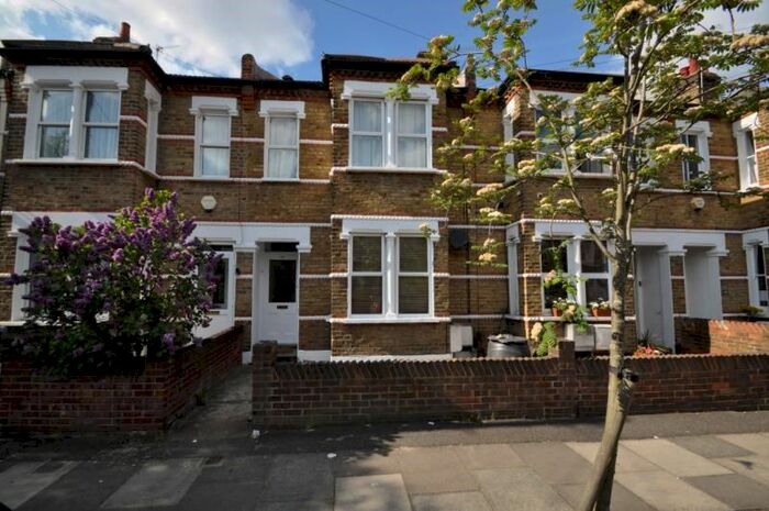 1 Bedroom Flat To Rent In Ridley Road, London, SW19