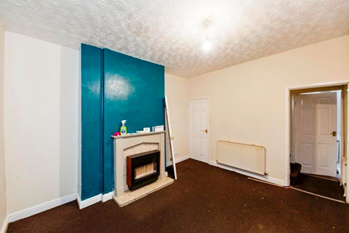 3 Bedroom Terraced House For Sale In Schofield Street, Mexborough, S64