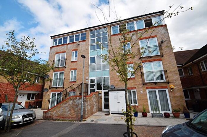 1 Bedroom Apartment To Rent In Carmichael Close, Ruislip, HA4