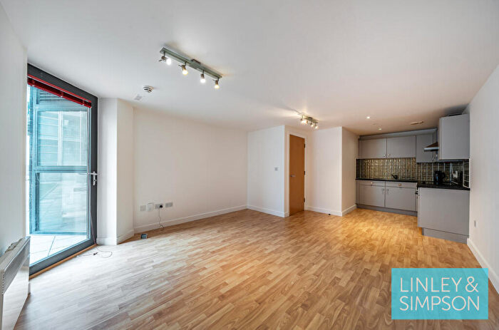 1 Bedroom Flat For Sale In Lovell House, Skinner Lane, Leeds, LS7