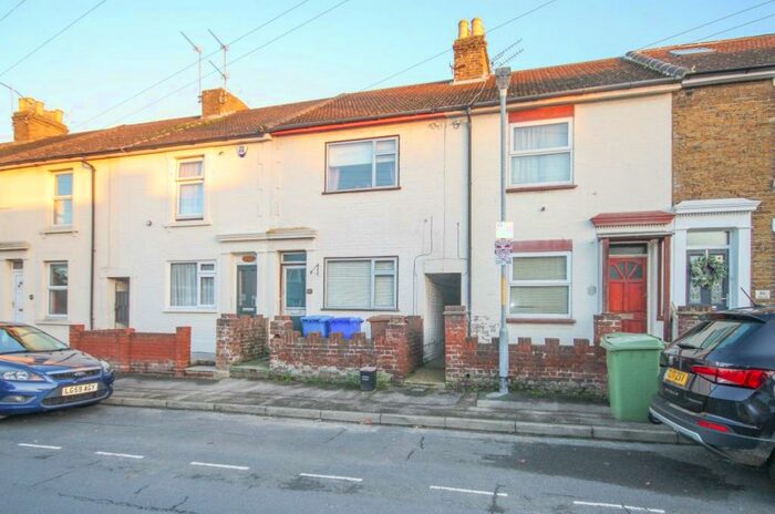 3 Bedroom House To Rent In Ufton Lane, Sittingbourne, ME10