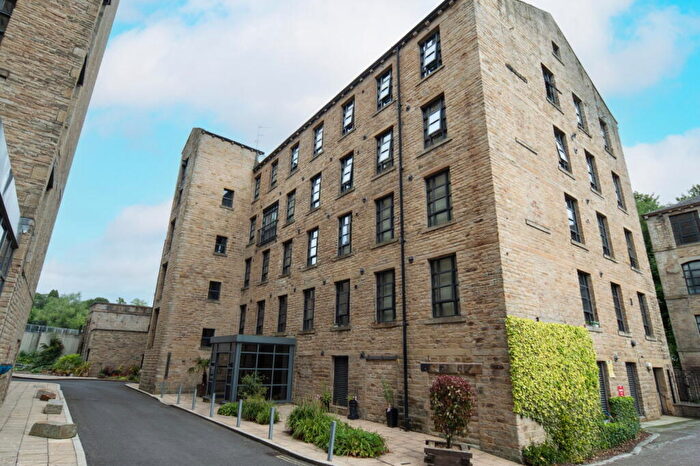 1 Bedroom Flat For Sale In Parkwood Mills, Stoney Lane, Longwood, Huddersfield, HD3