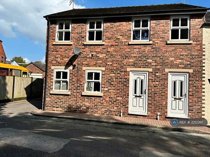 2 Bedroom Flat To Rent In Church Street, Sandbach, CW11