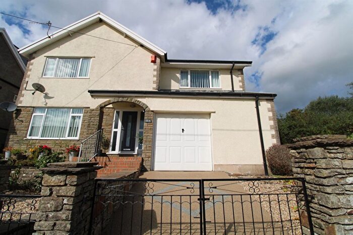 4 Bedroom Detached House For Sale In Crown Road, Maesteg, Bridgend., CF34