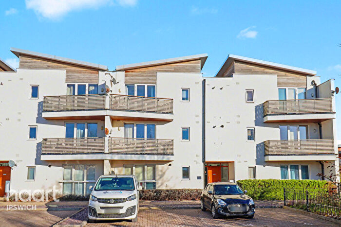 2 Bedroom Apartment For Sale In Hening Avenue, Ipswich, IP3