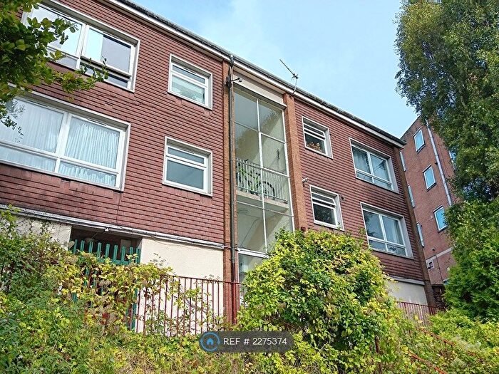 1 Bedroom Flat To Rent In James Court, Exeter, EX1