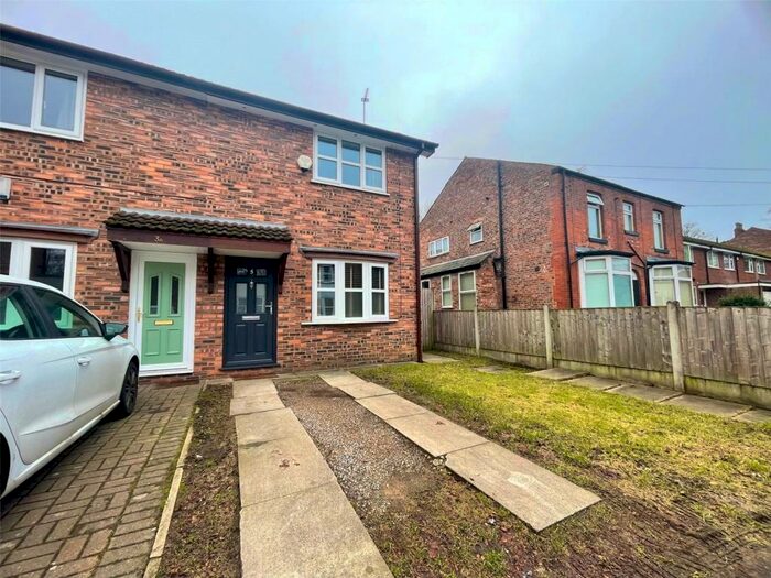 2 Bedroom Semi-Detached House To Rent In Cresswell Grove, West Didsbury, Greater Manchester, M20