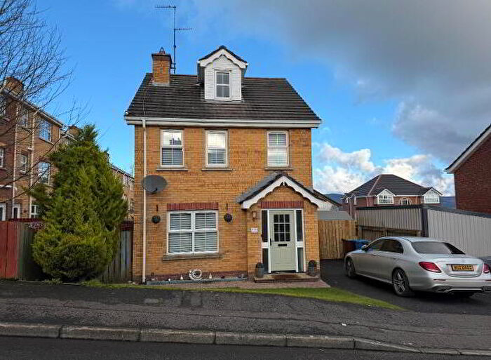 3 Bedroom Detached House For Sale In Ard Grange, Derry, BT48