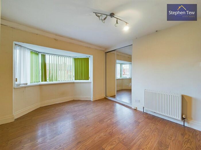 3 Bedroom Terraced House For Sale In Winton Avenue, Blackpool, FY4