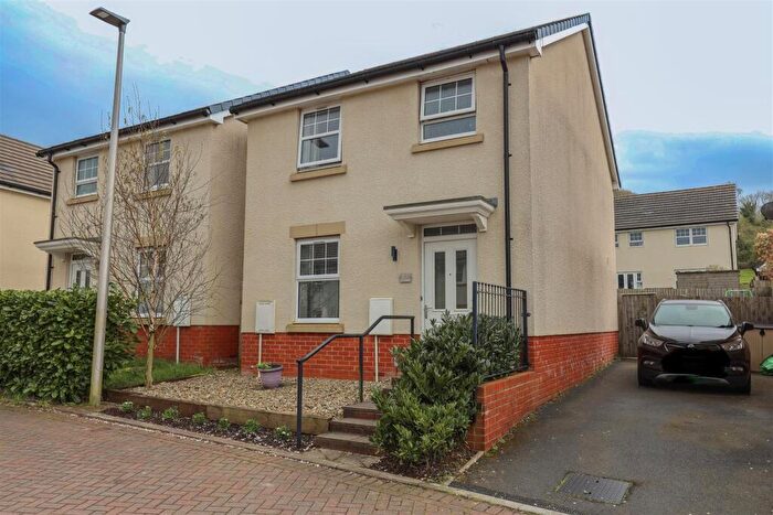 3 Bedroom Detached House For Sale In Cae Ffynnon, Cowbridge, Vale Of Glamorgan, CF71